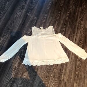 Express Cold-Shoulder White/Cream Lace Top XS